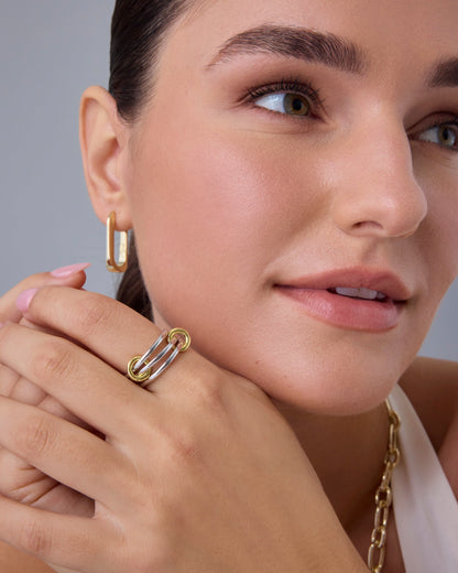 Interlocked Two-Toned Statement Rings