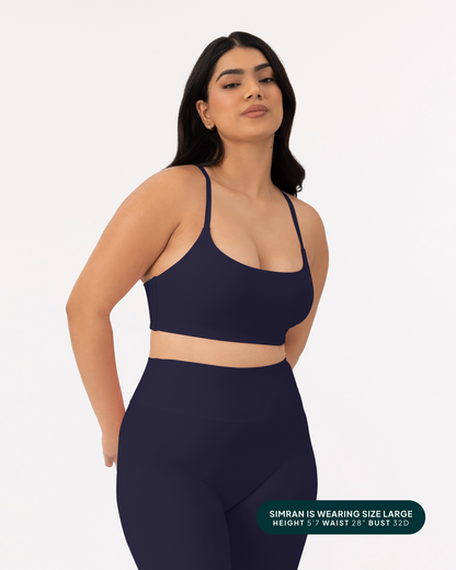 Athleisure Contrast Scoop Medium-Support Sports Bra